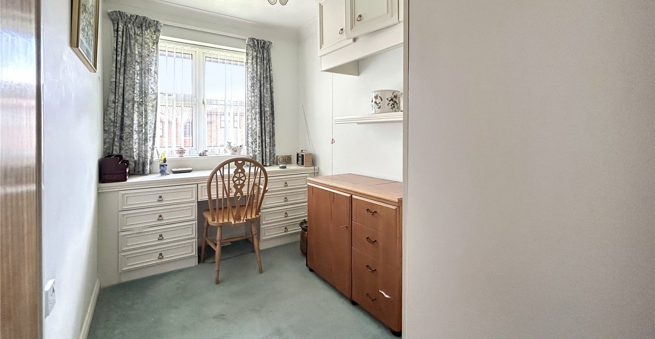 2 bedroom property for sale in Sidcup | Robinson Jackson
