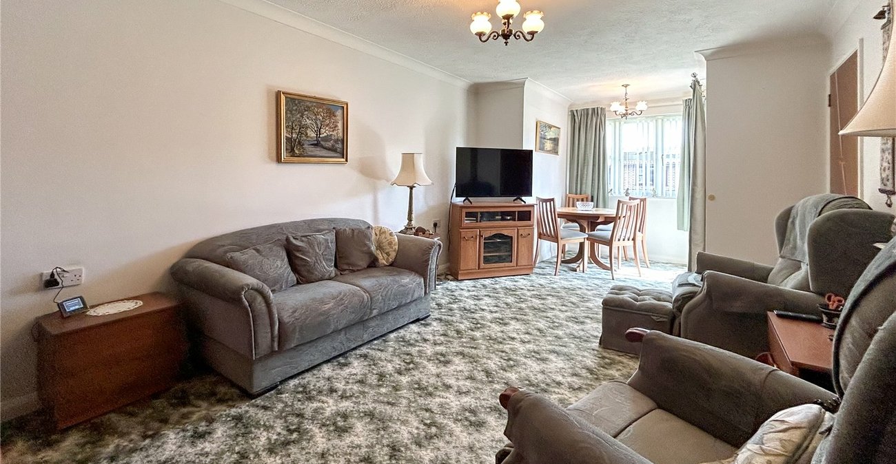 2 bedroom property for sale in Sidcup | Robinson Jackson
