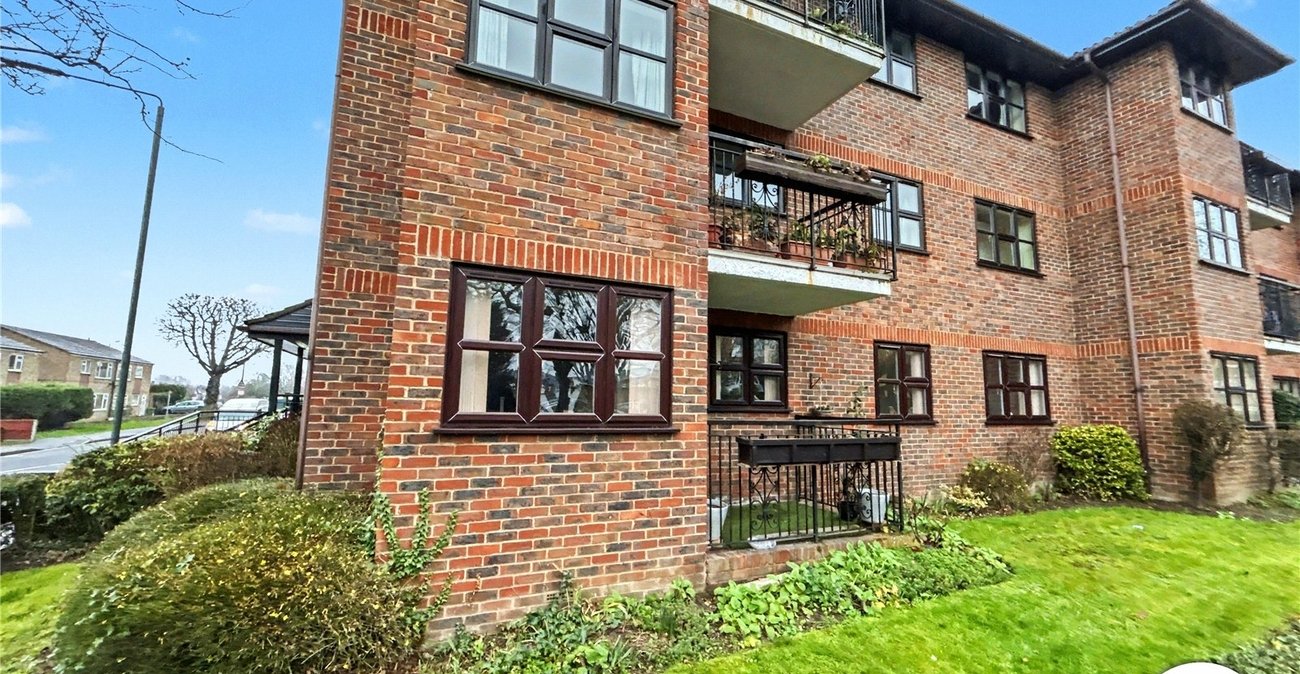 2 bedroom property for sale in Sidcup | Robinson Jackson
