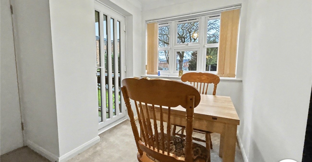 2 bedroom property for sale in Sidcup | Robinson Jackson