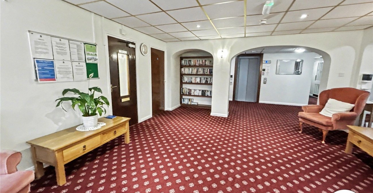 2 bedroom property for sale in Sidcup | Robinson Jackson