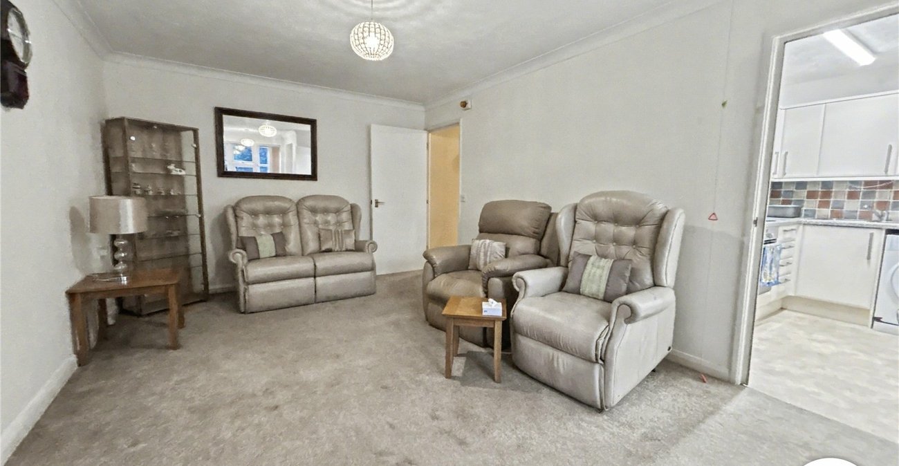 2 bedroom property for sale in Sidcup | Robinson Jackson