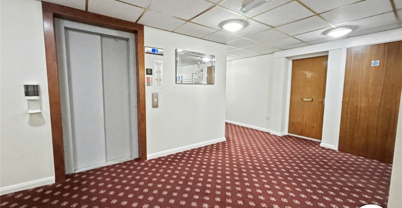 2 bedroom property for sale in Sidcup | Robinson Jackson