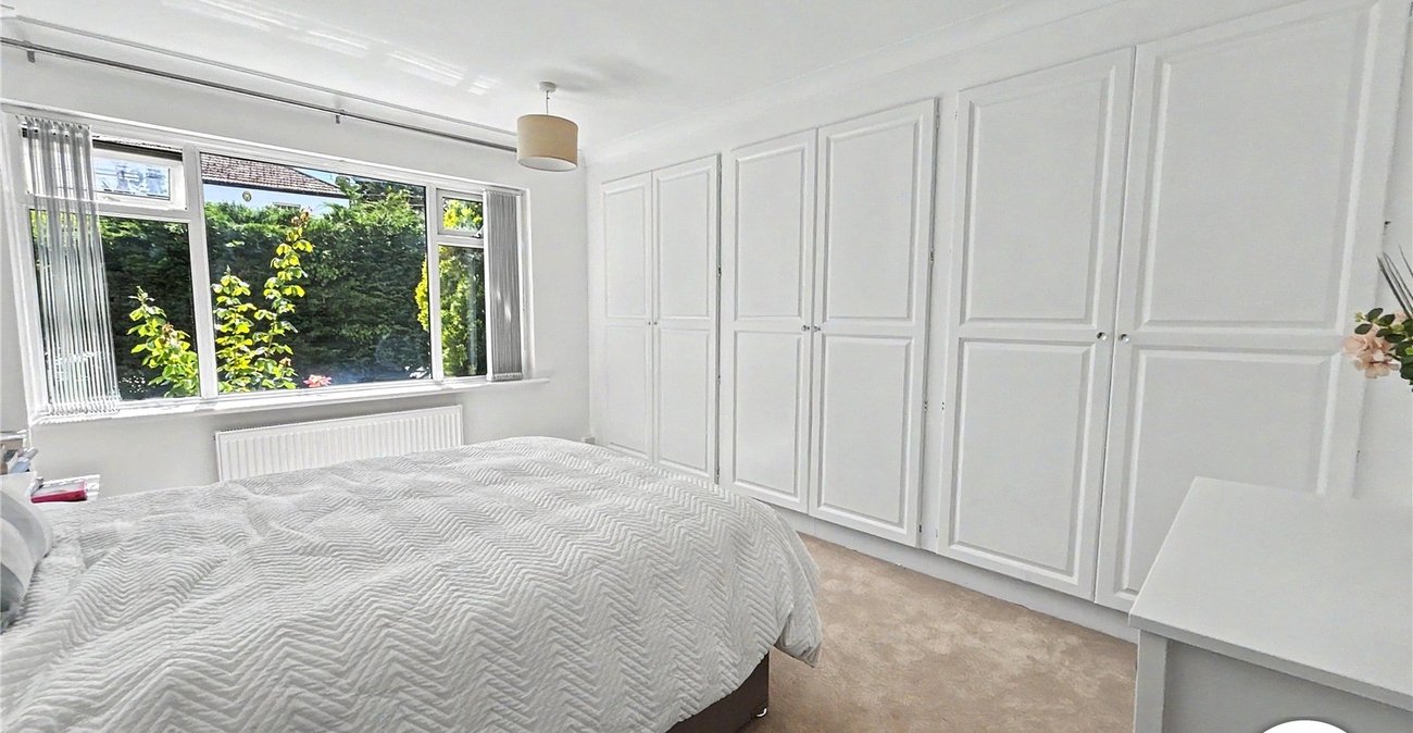 2 bedroom property for sale in Sidcup | Robinson Jackson