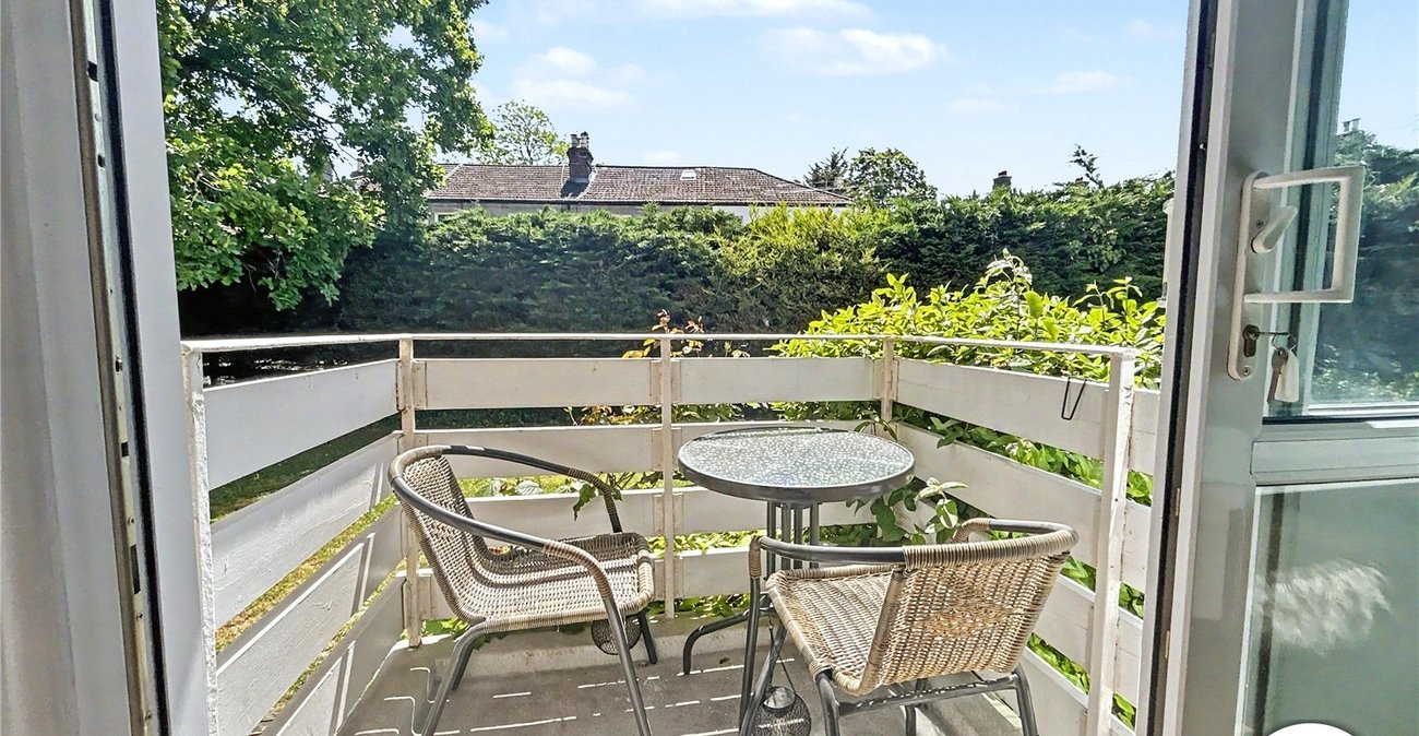 2 bedroom property for sale in Sidcup | Robinson Jackson