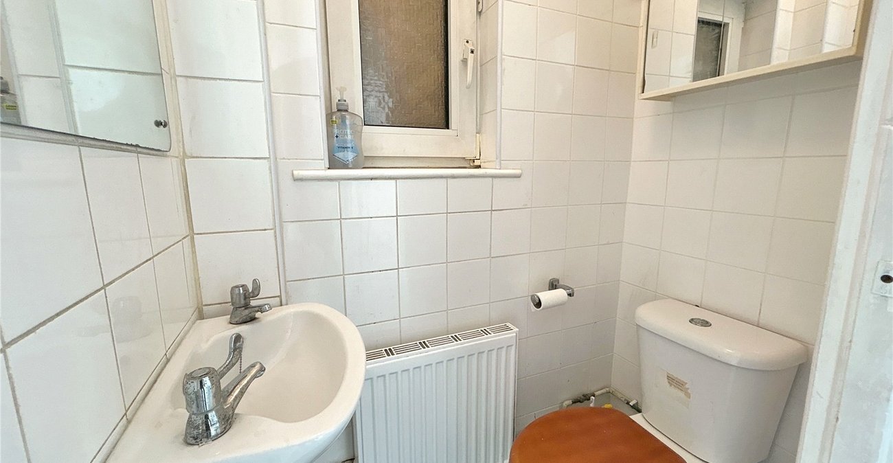 4 bedroom house for sale in Sidcup | Robinson Jackson