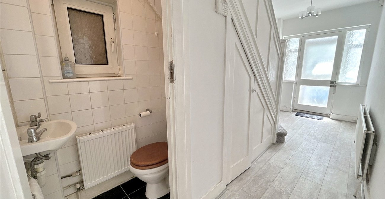 4 bedroom house for sale in Sidcup | Robinson Jackson