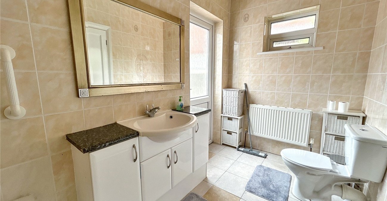 4 bedroom house for sale in Sidcup | Robinson Jackson