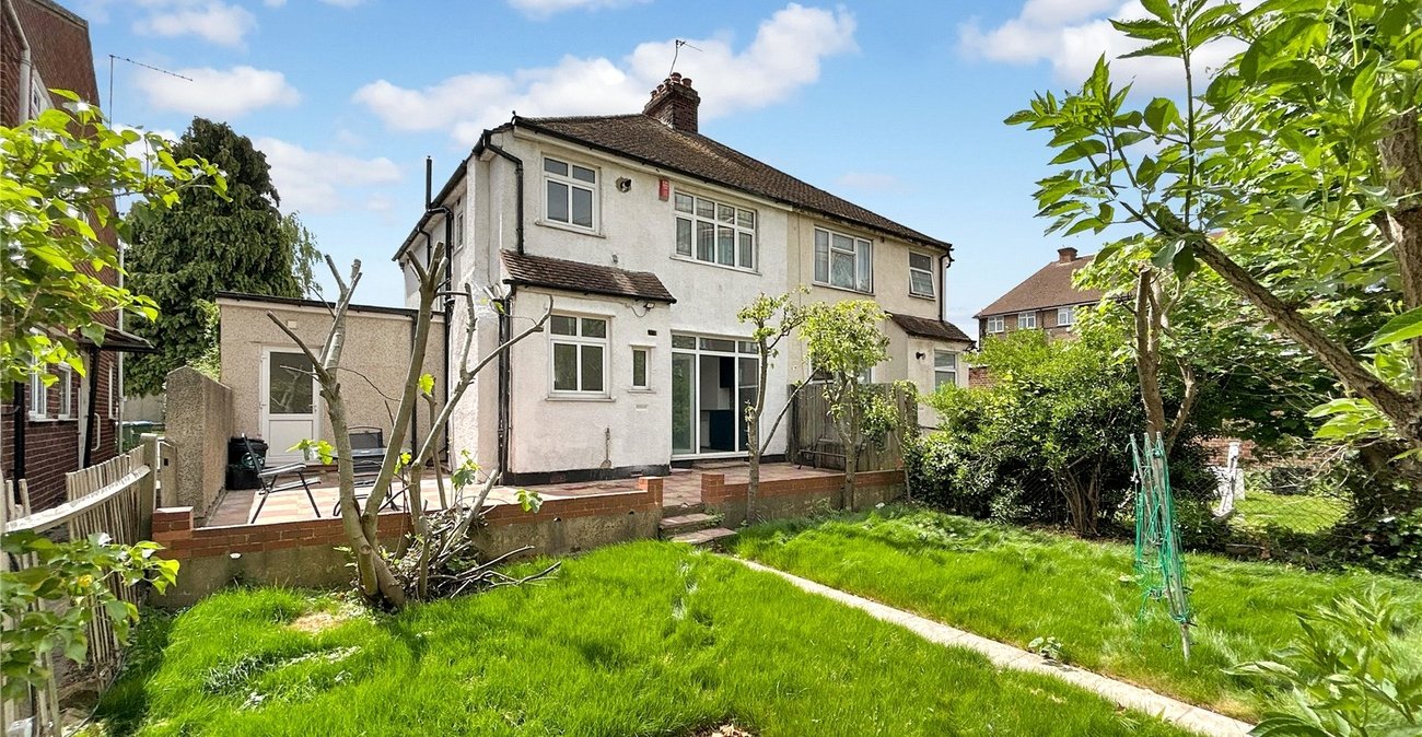 4 bedroom house for sale in Sidcup | Robinson Jackson