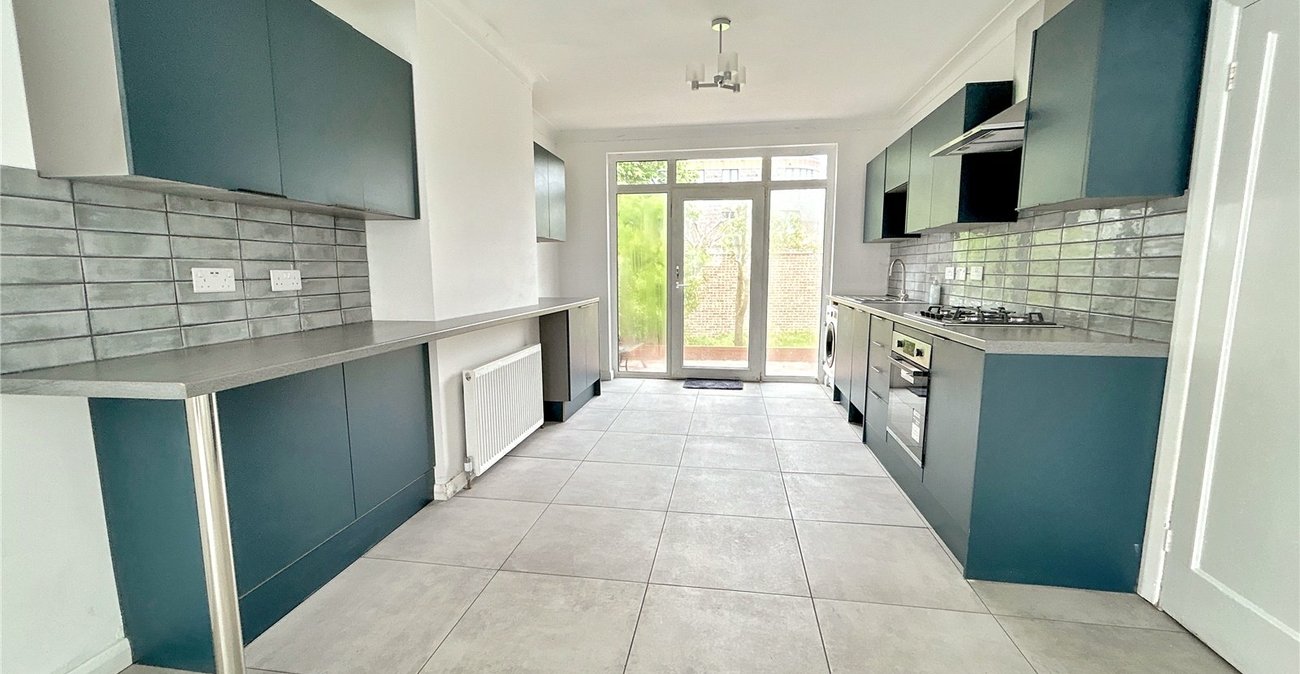 4 bedroom house for sale in Sidcup | Robinson Jackson