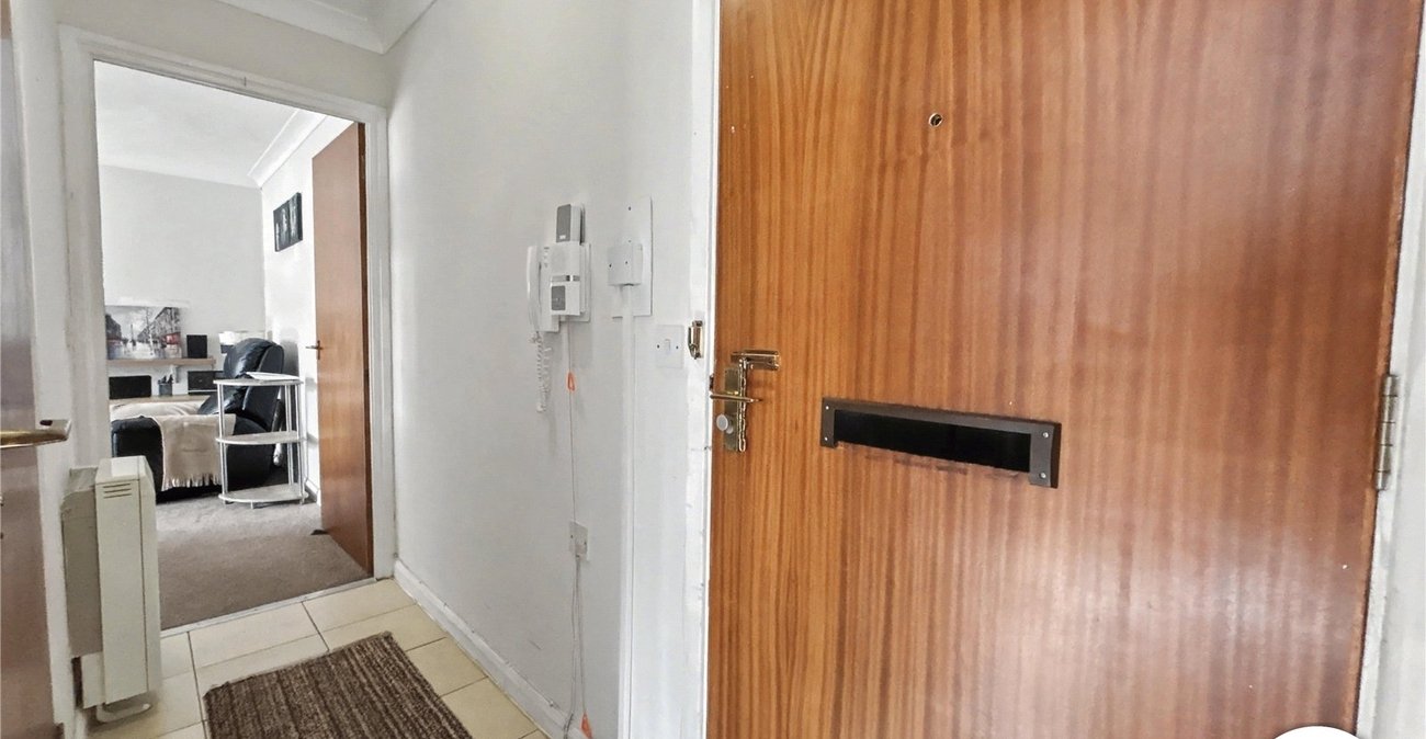 1 bedroom property for sale in Sidcup | Robinson Jackson