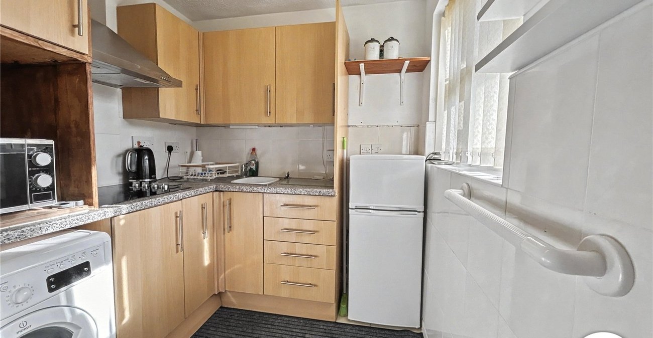 1 bedroom property for sale in Sidcup | Robinson Jackson