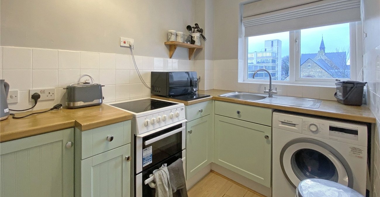 1 bedroom property for sale in Sidcup | Robinson Jackson