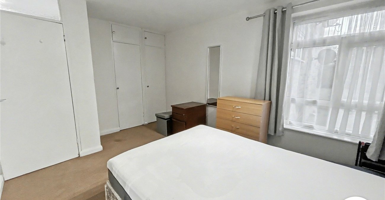 1 bedroom property for sale in Sidcup | Robinson Jackson