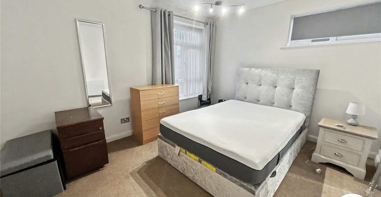 1 bedroom property for sale in Sidcup | Robinson Jackson