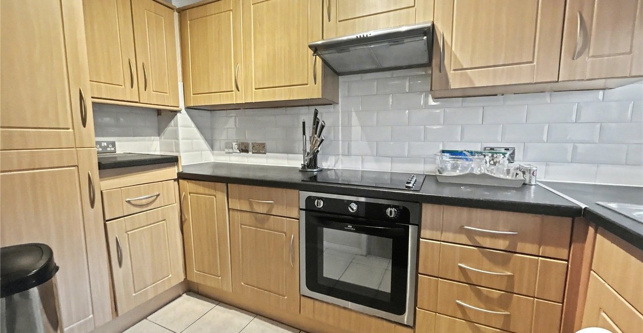 1 bedroom property for sale in Sidcup | Robinson Jackson