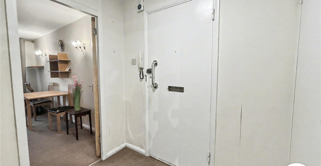 1 bedroom property for sale in Sidcup | Robinson Jackson