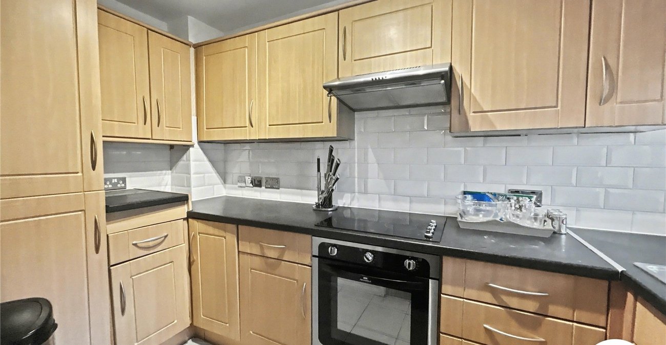 1 bedroom property for sale in Sidcup | Robinson Jackson