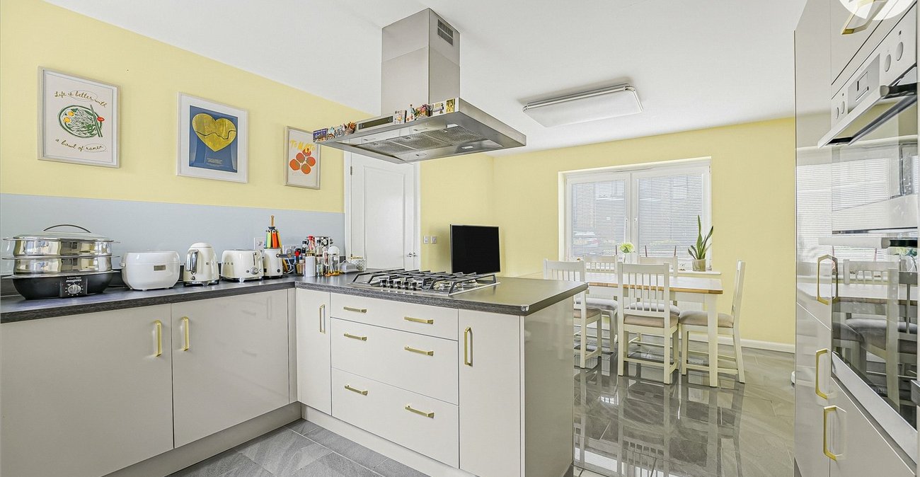 3 bedroom house for sale in Greenhithe | Robinson Jackson