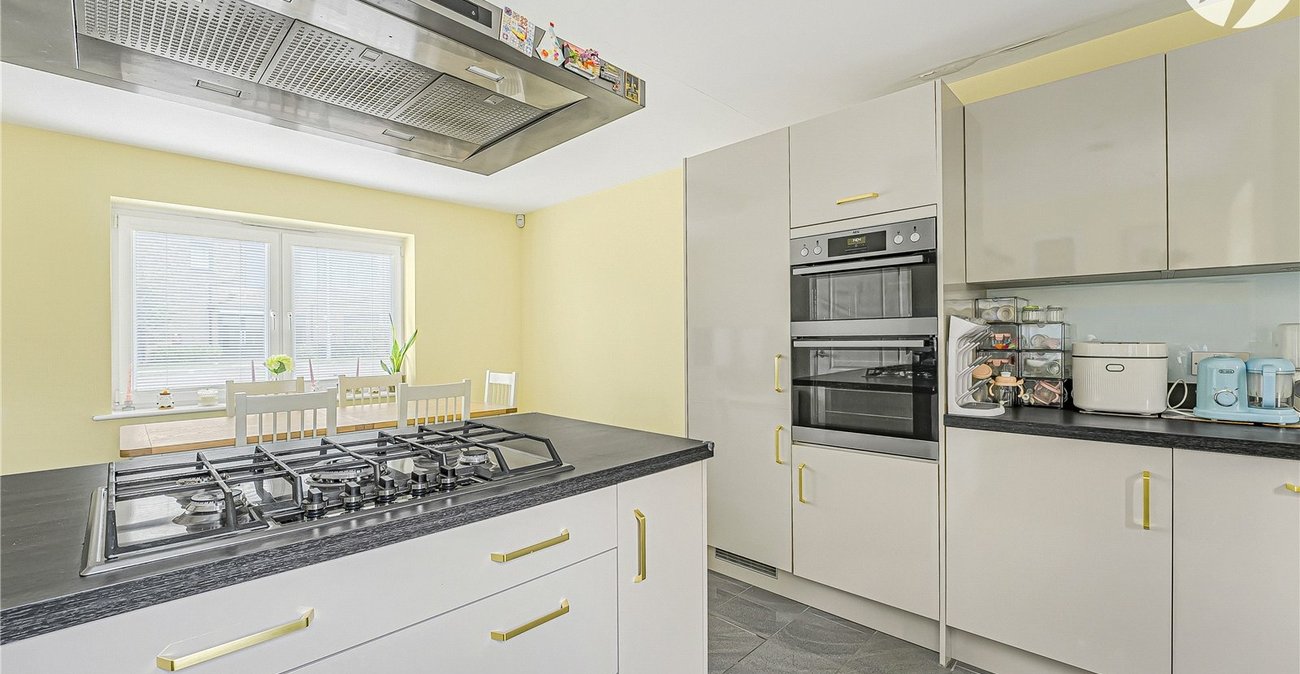 3 bedroom house for sale in Greenhithe | Robinson Jackson