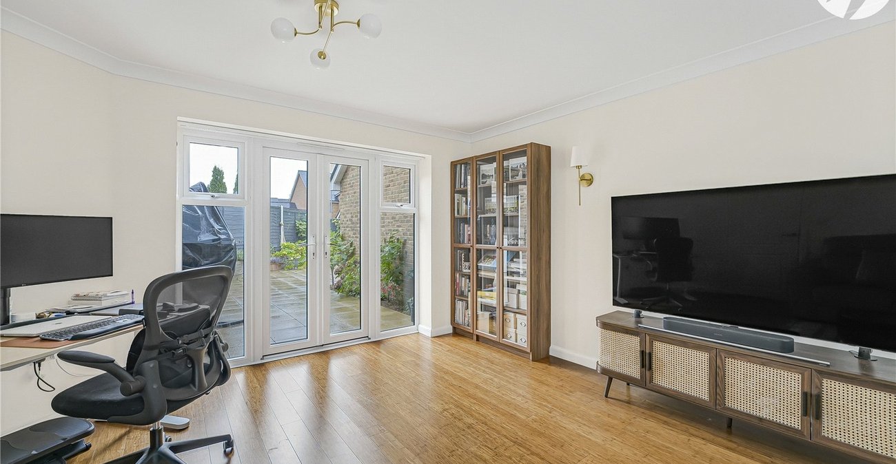 3 bedroom house for sale in Greenhithe | Robinson Jackson