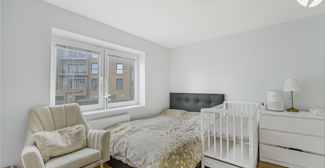 3 bedroom house for sale in Greenhithe | Robinson Jackson