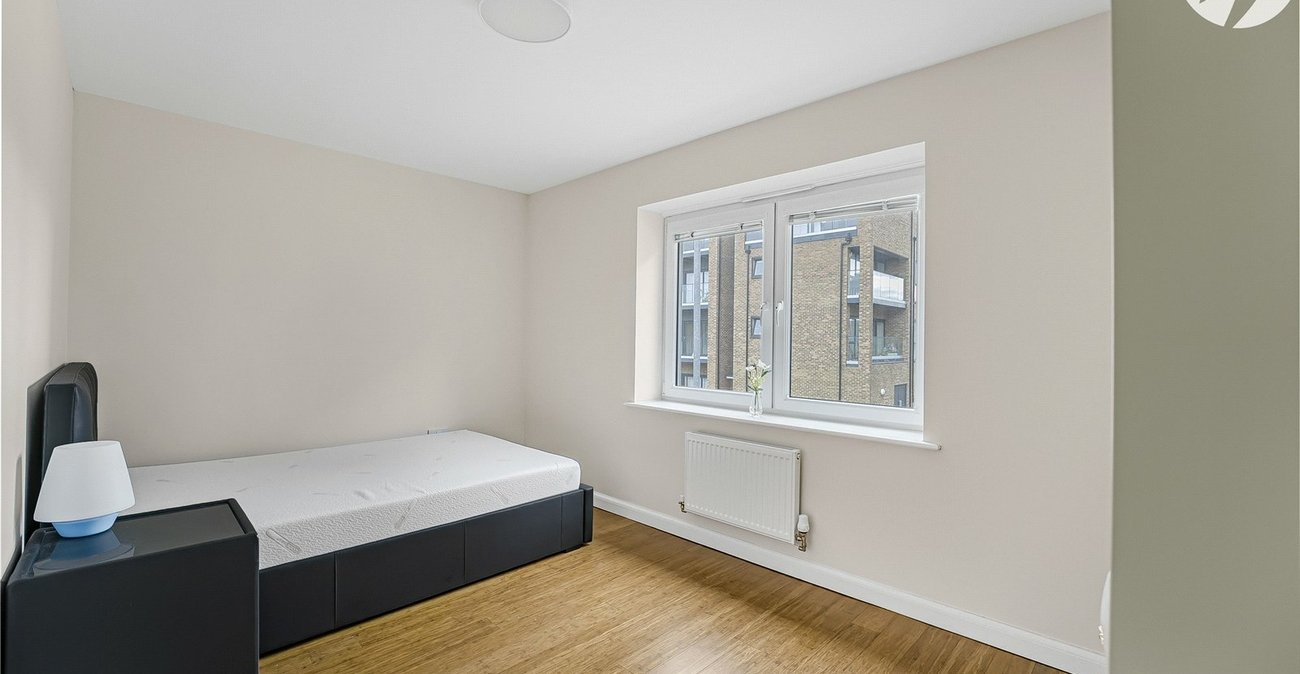 3 bedroom house for sale in Greenhithe | Robinson Jackson