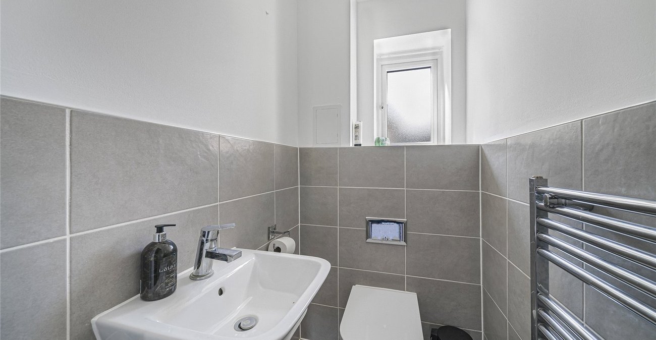 3 bedroom house for sale in Greenhithe | Robinson Jackson