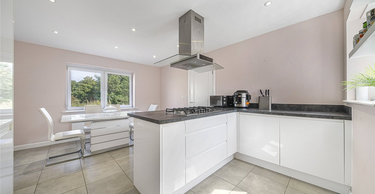 3 bedroom house for sale in Greenhithe | Robinson Jackson