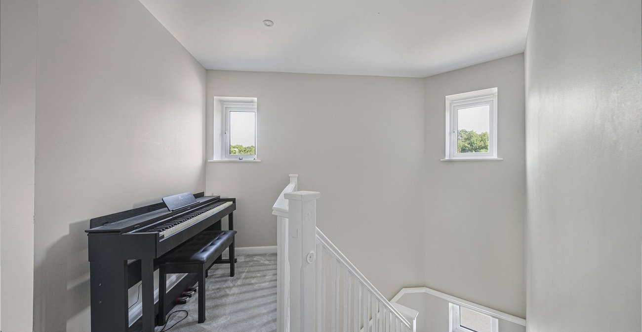 3 bedroom house for sale in Greenhithe | Robinson Jackson