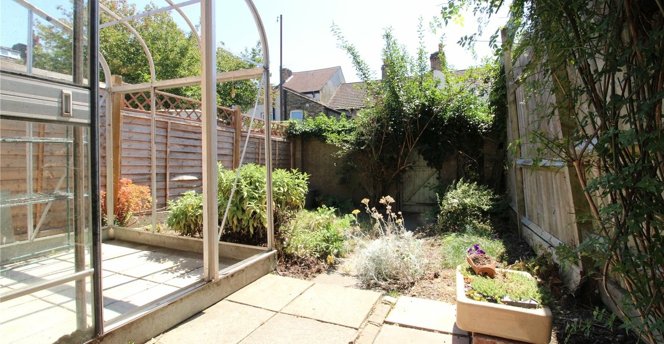 3 bedroom house for sale in Gravesend | Robinson Michael & Jackson