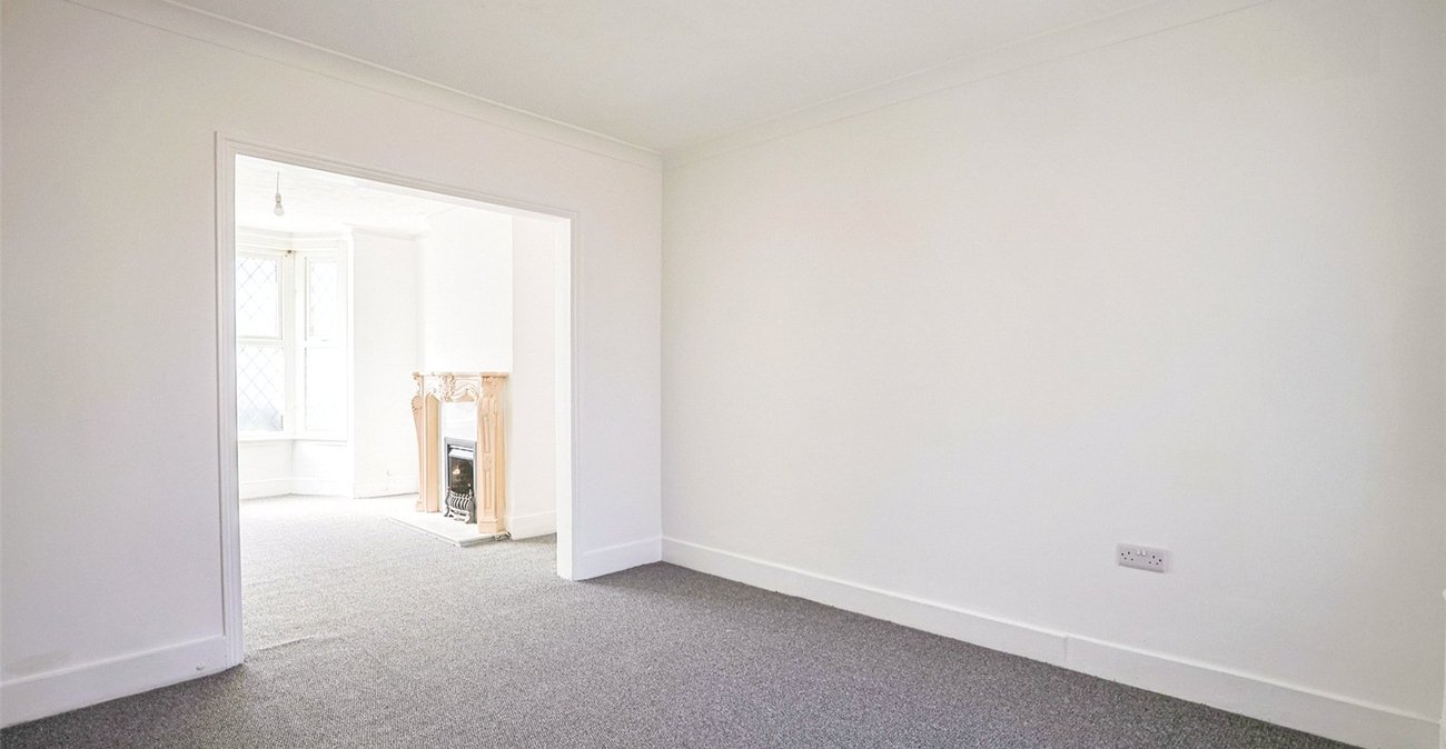 3 bedroom house for sale in Gravesend | Robinson Michael & Jackson