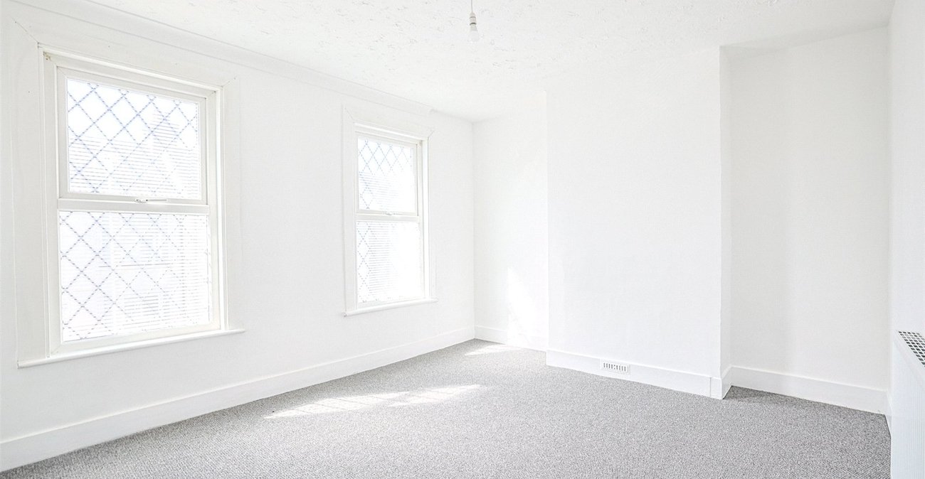3 bedroom house for sale in Gravesend | Robinson Michael & Jackson