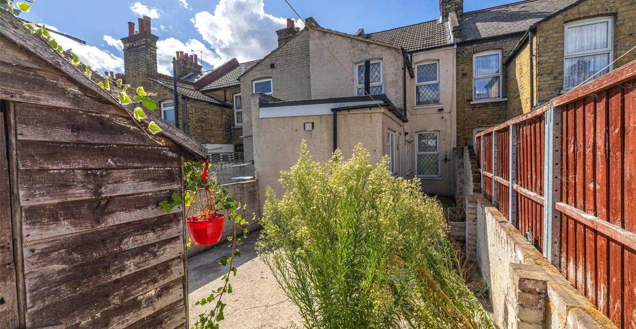 3 bedroom house for sale in Gravesend | Robinson Michael & Jackson