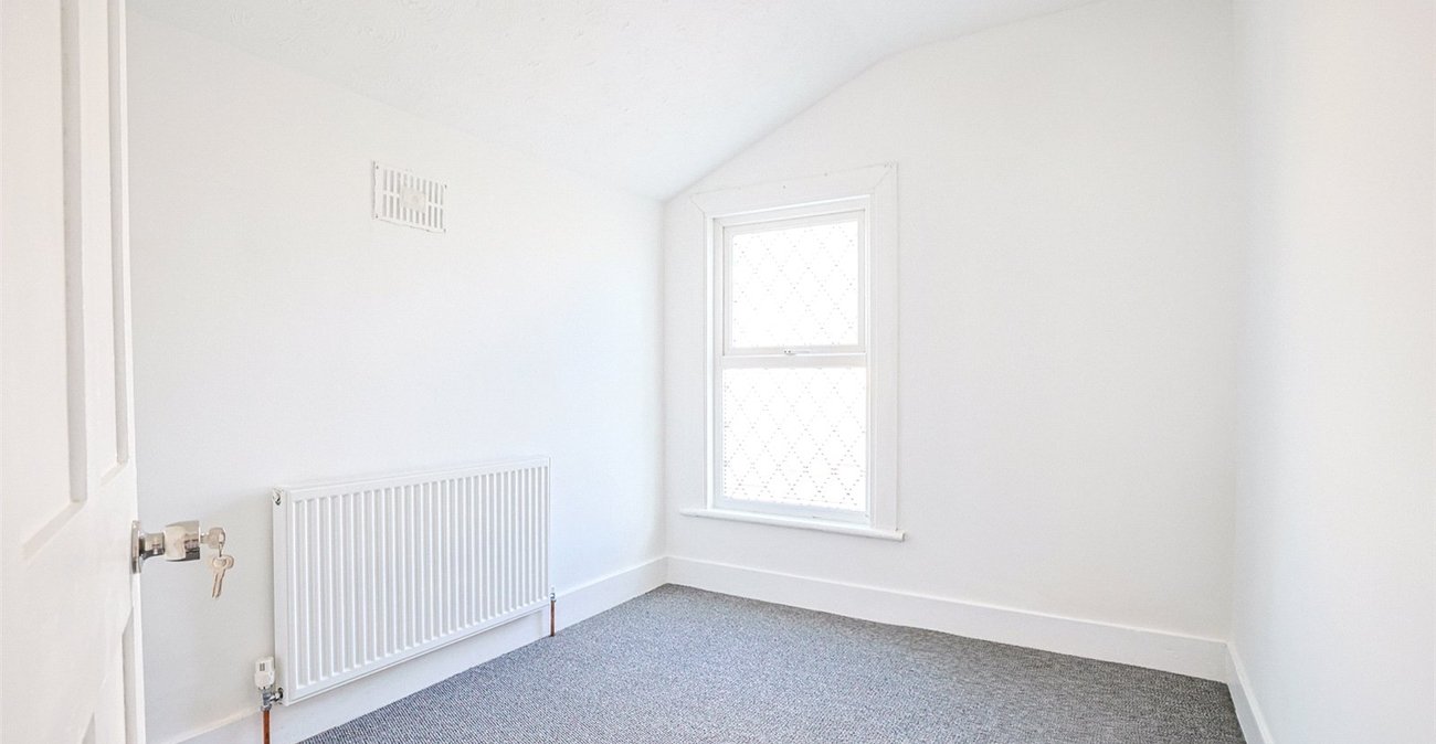 3 bedroom house for sale in Gravesend | Robinson Michael & Jackson