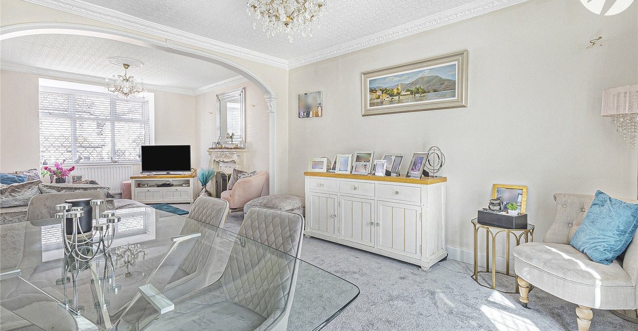 1 bedroom bungalow for sale in West Dartford | Robinson Jackson