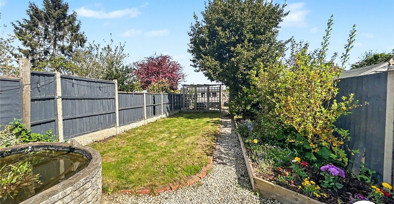 2 bedroom house for sale in Sidcup | Robinson Jackson