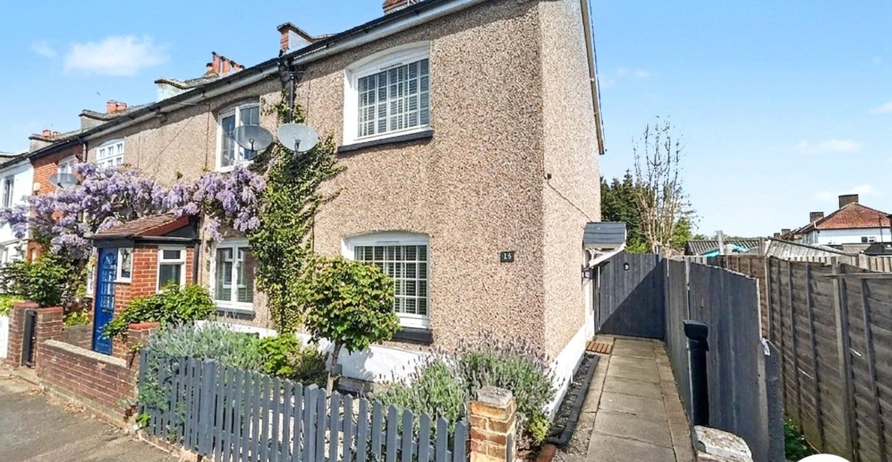 2 bedroom house for sale in Sidcup | Robinson Jackson
