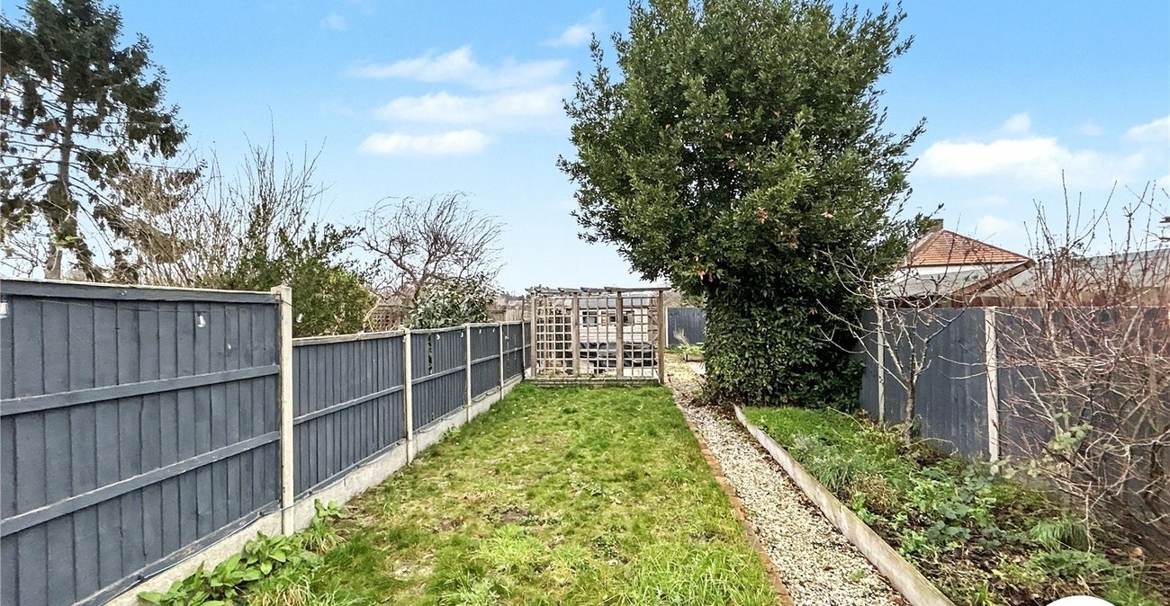 2 bedroom house for sale in Sidcup | Robinson Jackson