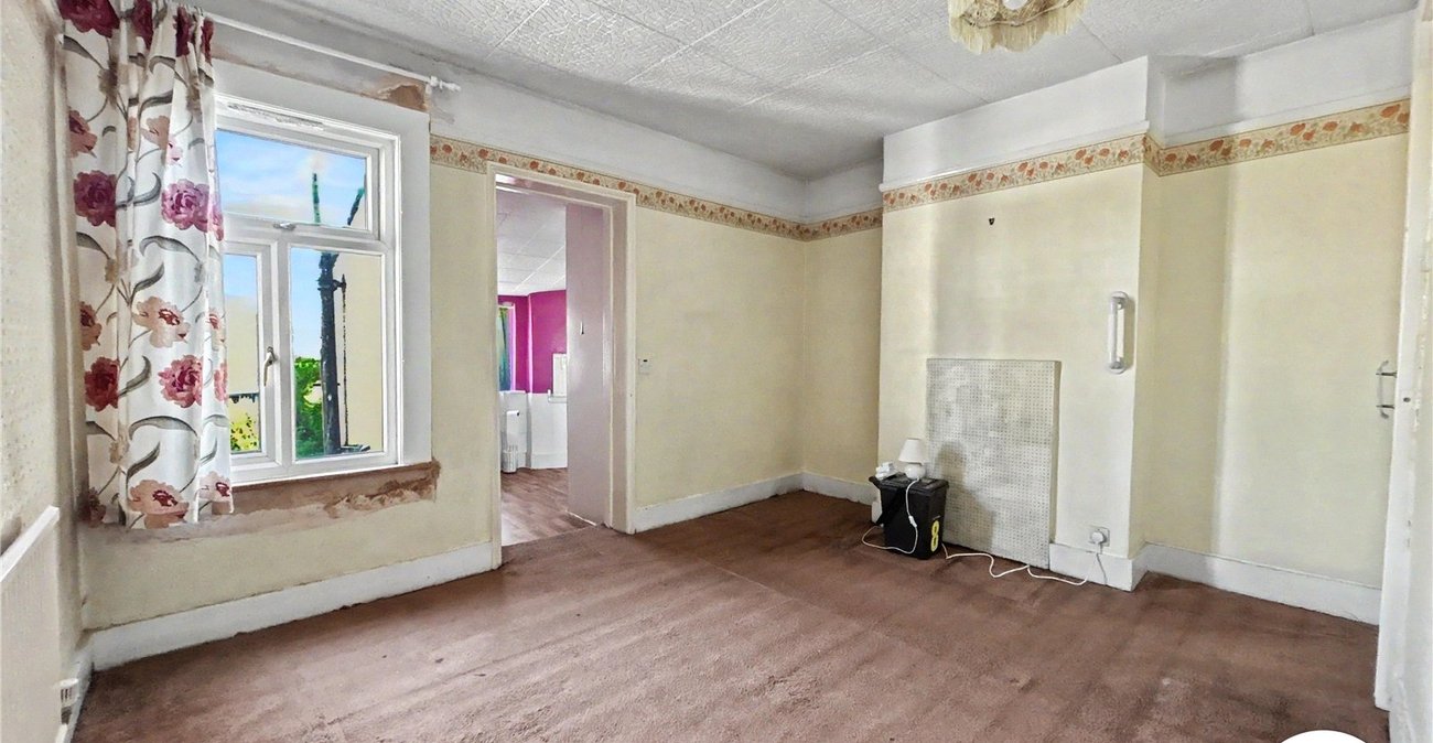 3 bedroom house for sale in Sidcup | Robinson Jackson