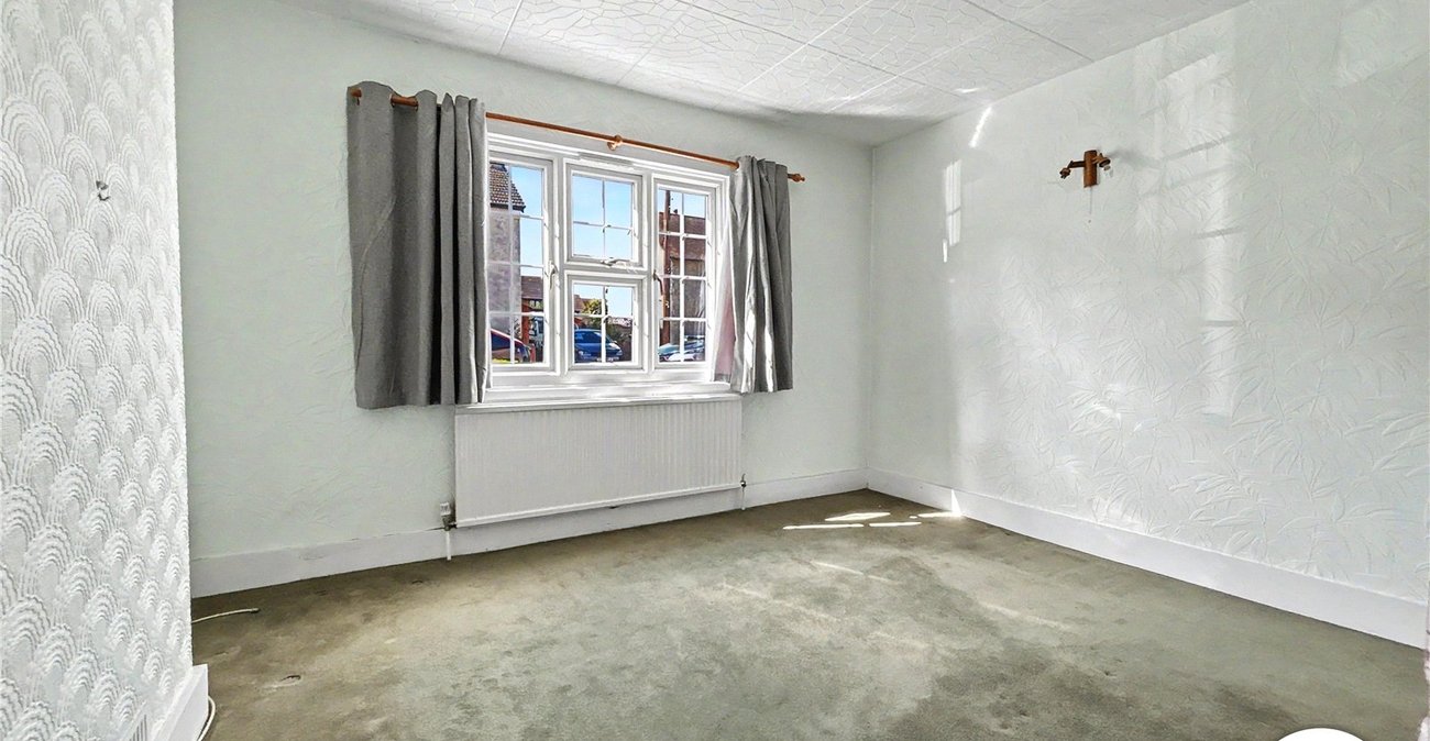 3 bedroom house for sale in Sidcup | Robinson Jackson