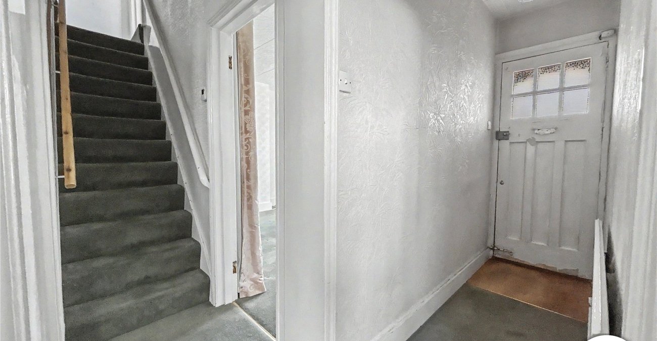 3 bedroom house for sale in Sidcup | Robinson Jackson
