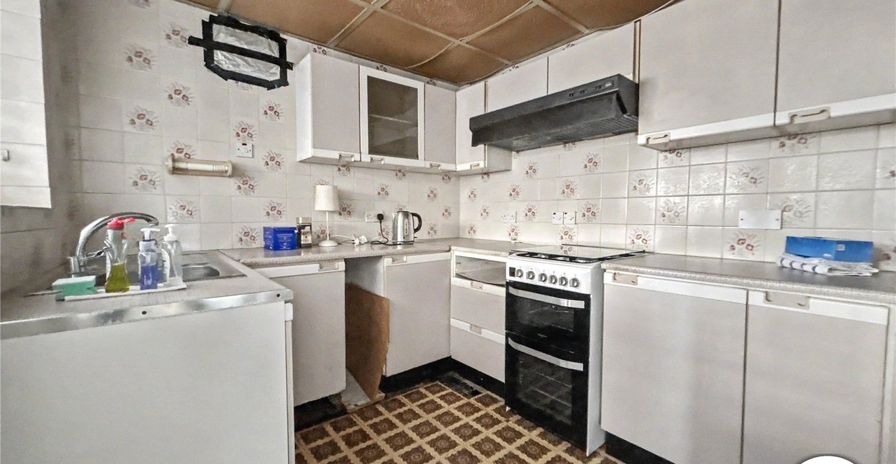 3 bedroom house for sale in Sidcup | Robinson Jackson