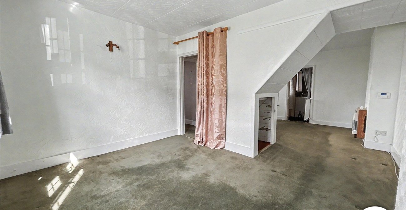 3 bedroom house for sale in Sidcup | Robinson Jackson