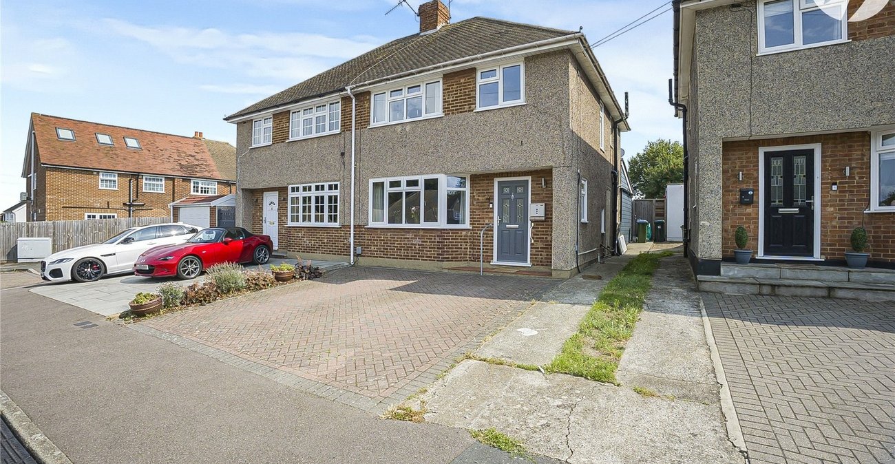 3 bedroom house for sale in Swanley | Robinson Jackson