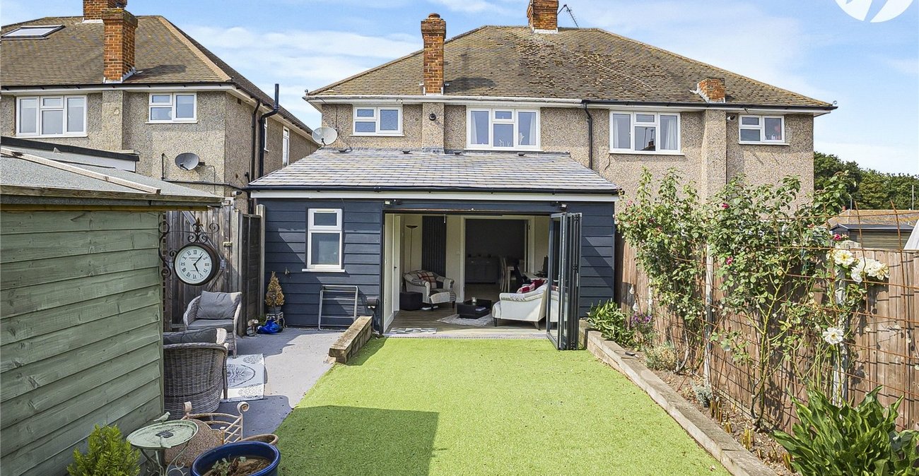 3 bedroom house for sale in Swanley | Robinson Jackson