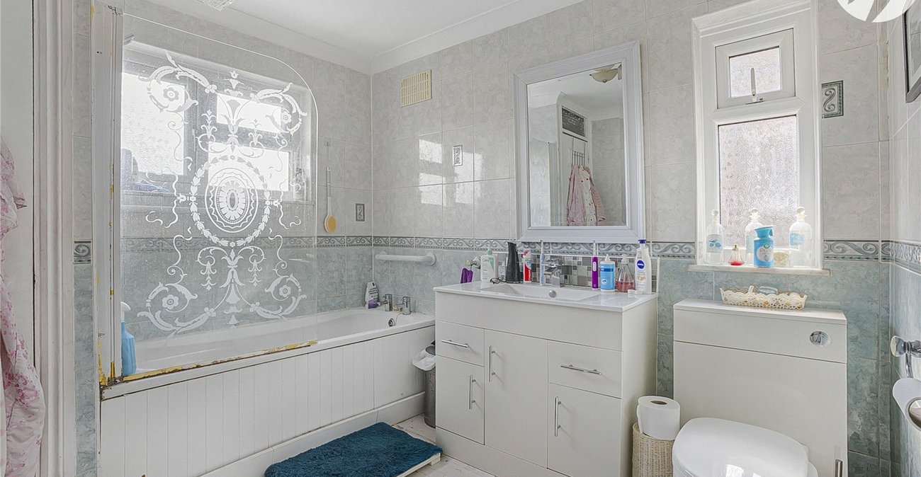 3 bedroom house for sale in Swanley | Robinson Jackson