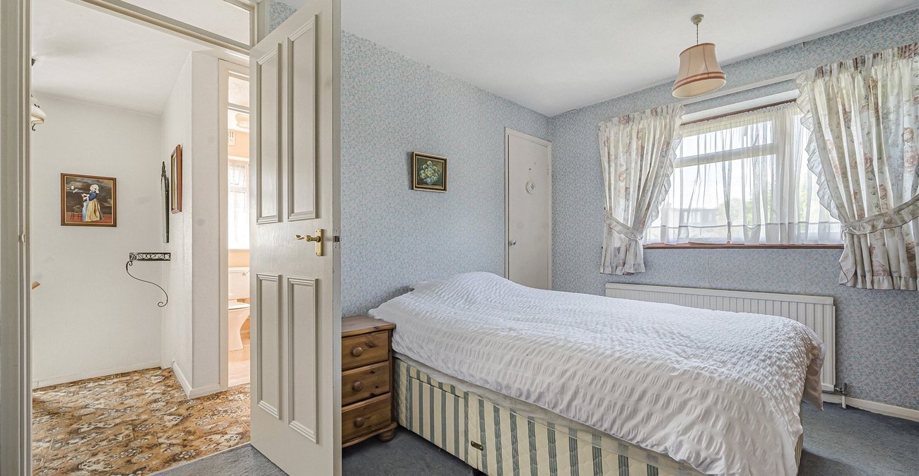 3 bedroom house for sale in Swanley | Robinson Jackson