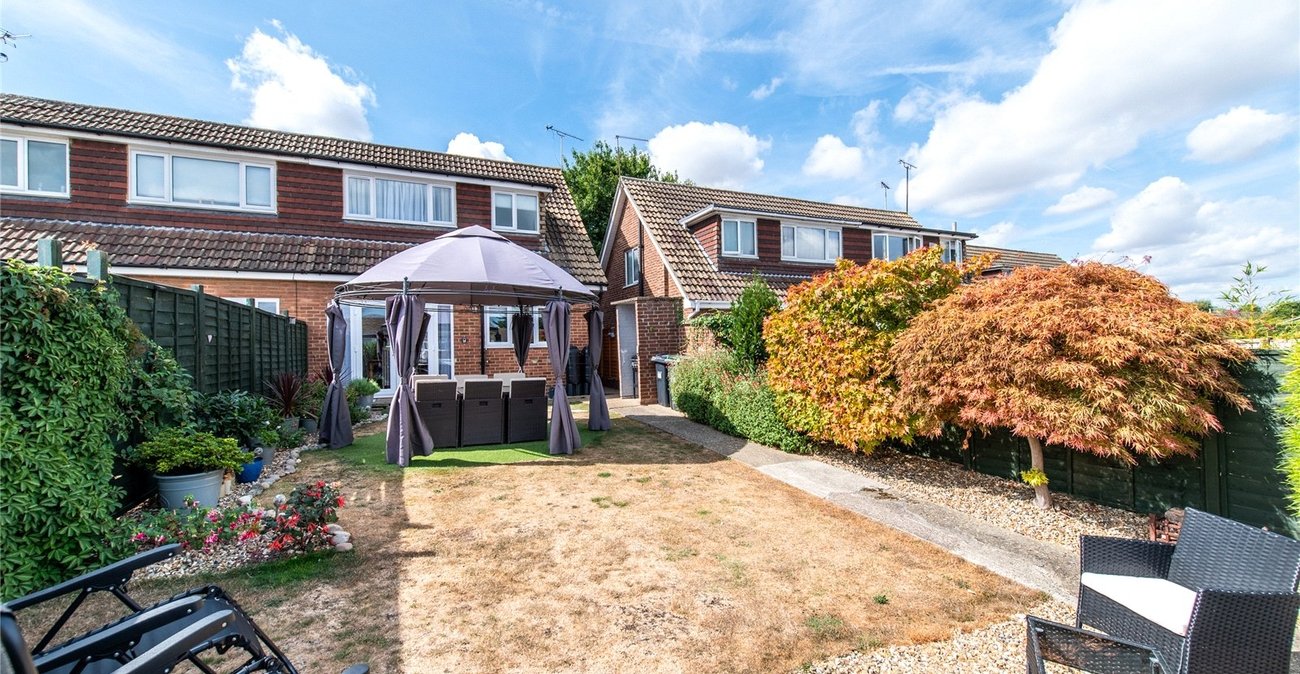 2 bedroom house for sale in Chalk | Robinson Michael & Jackson