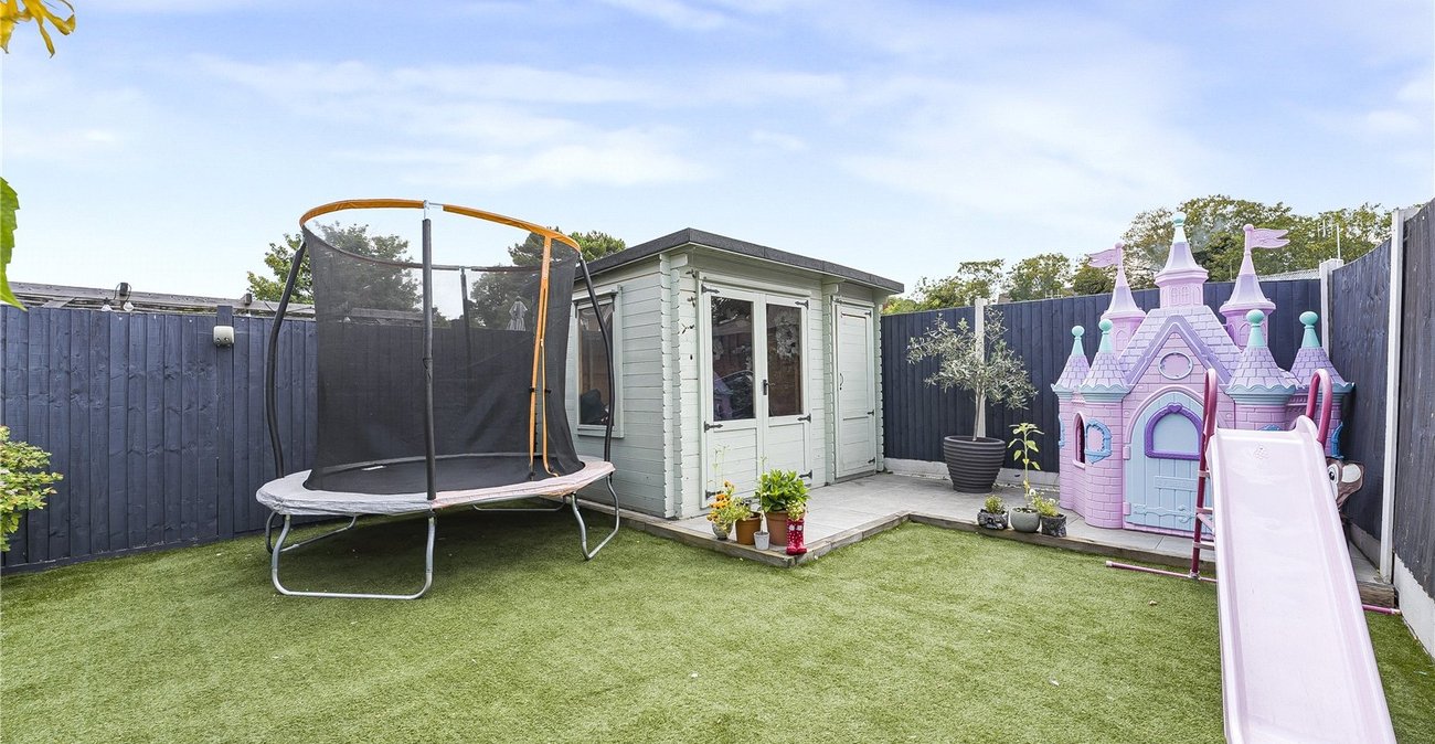 3 bedroom house for sale in Dartford | Robinson Jackson
